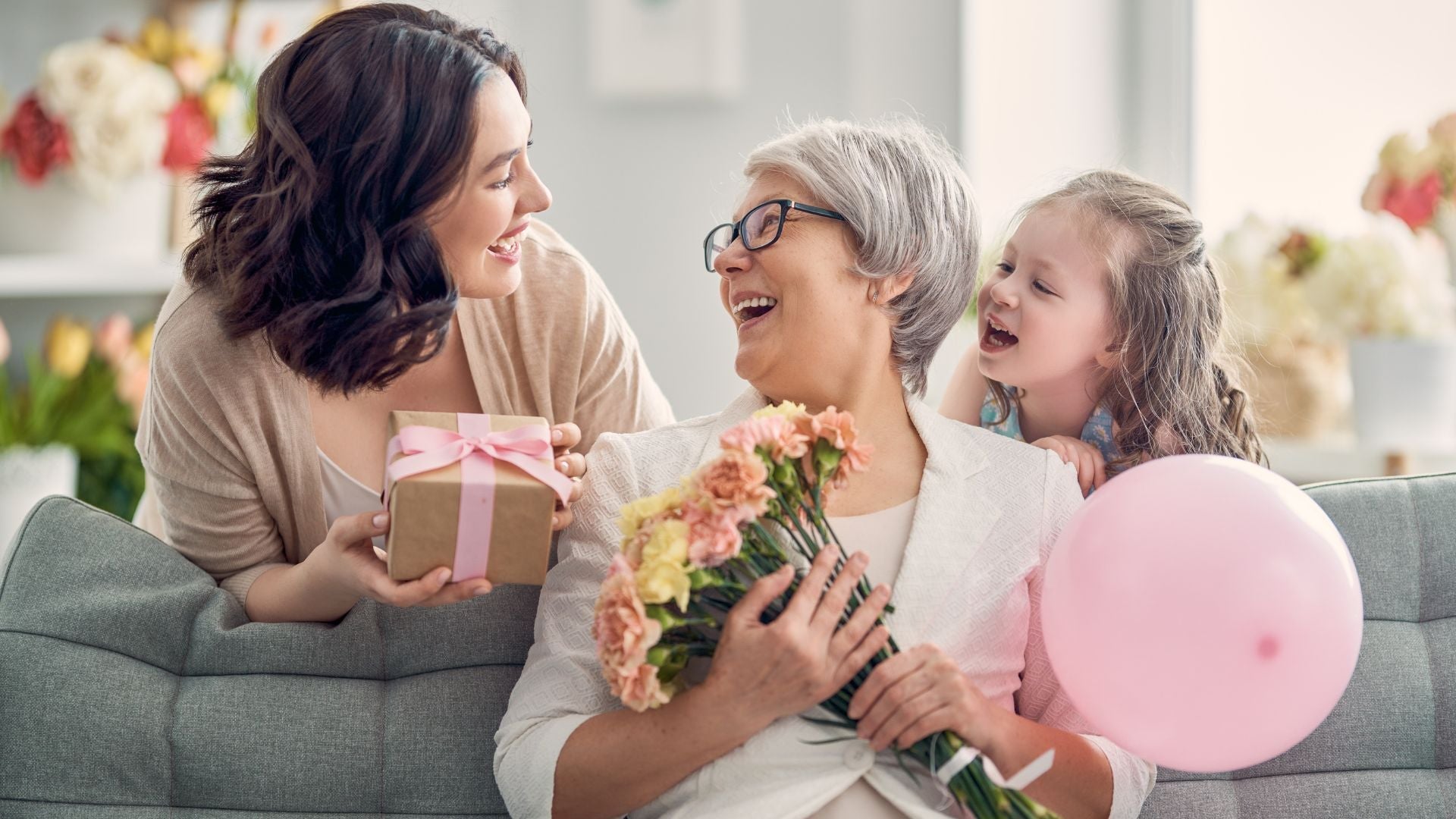 5 Thoughtful Gift Ideas for Mum