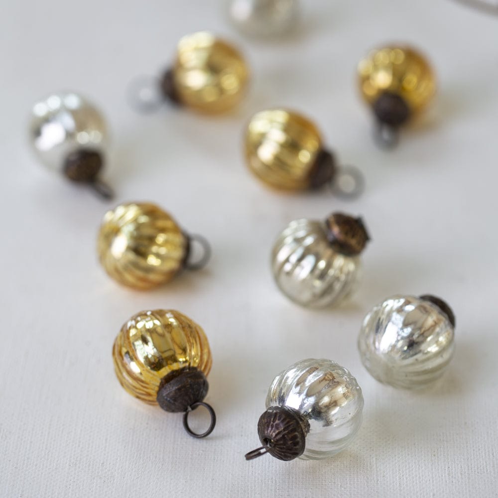 Bag of 10 Silver & Gold Mini Ribbed Baubles