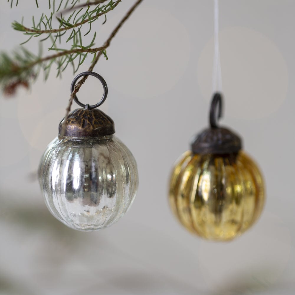 Bag of 10 Silver & Gold Mini Ribbed Baubles