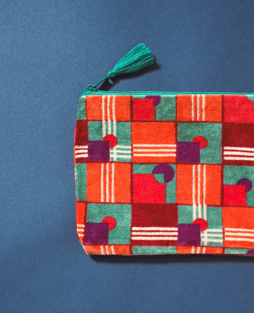 Velvet Zipped Pouch With Tassel Aberdeen Tera Large