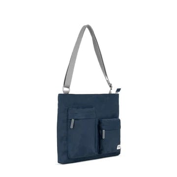 Roka Moorgate M Recycled Nylon Messenger Bag Midnight