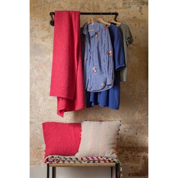 Tana 140x200 Stonewashed Cotton Throw Raspberry