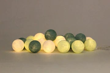 Oscar 35 Ball LED Light Chain, USB Connecter