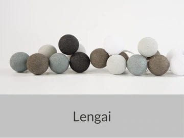 Lengai 35 Ball LED Light Chain, USB Connecter