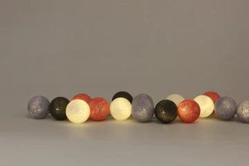 New York 35 Ball LED Light Chain, USB Connecter