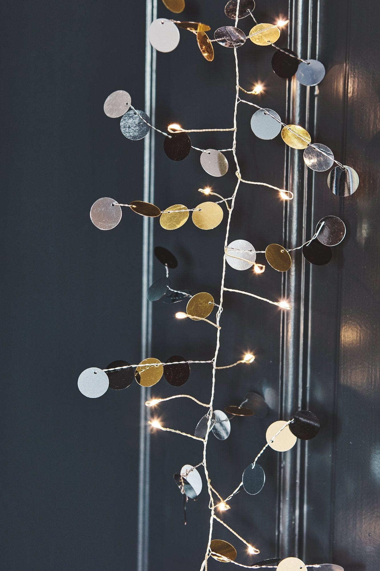 Confetti Gold Light Chain, Mains Powered