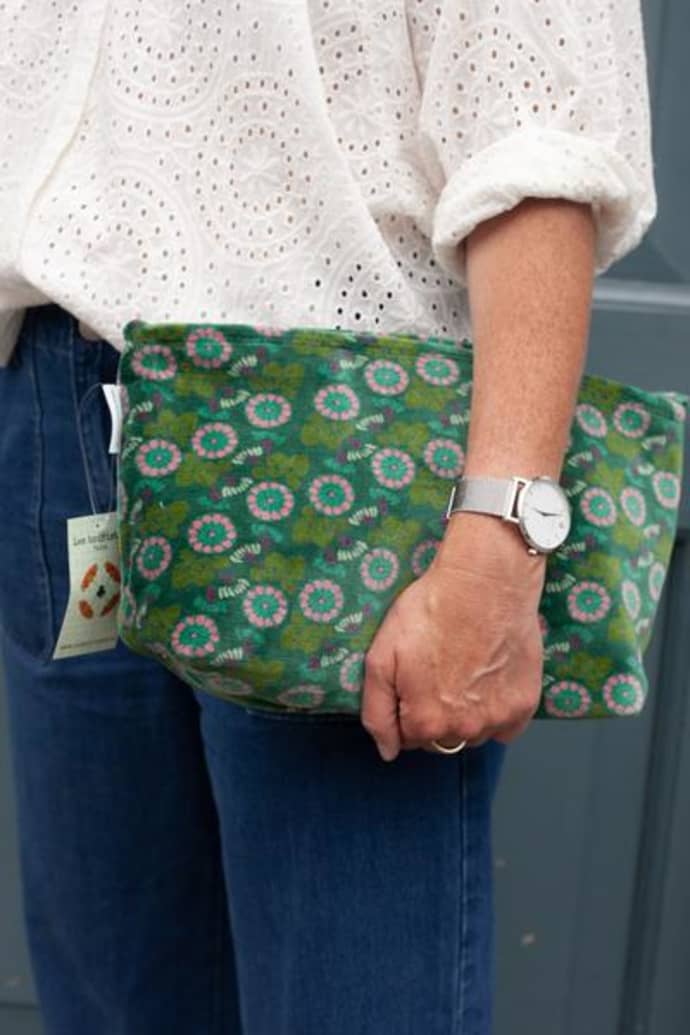 Large Velvet Washbag, Oak Green