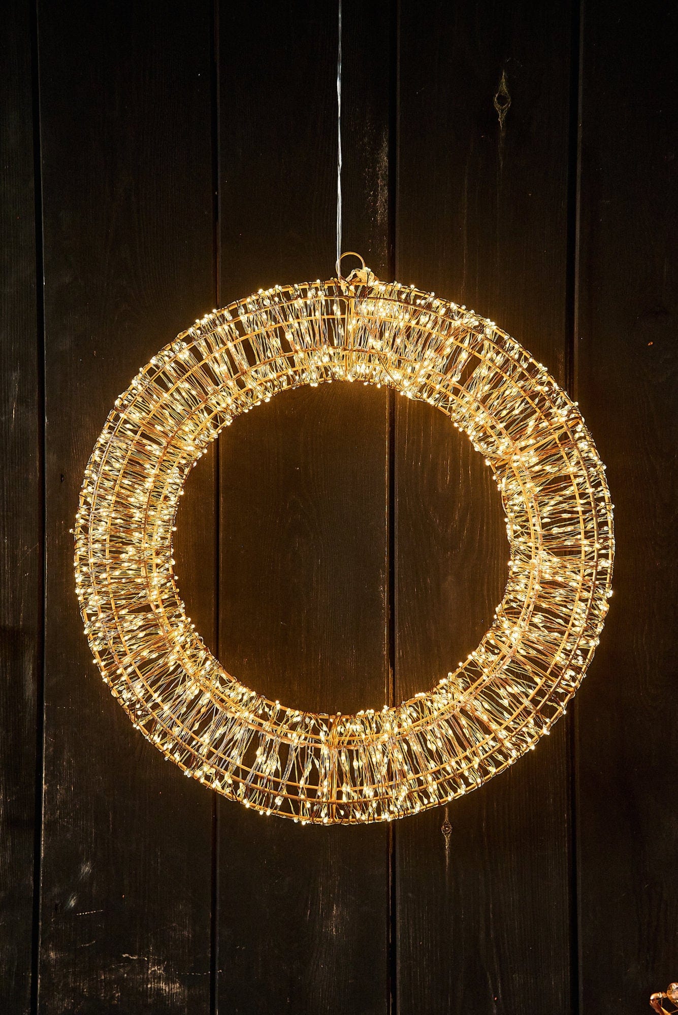 Galaxy 40cm Wreath Copper, Mains Powered 1800 LEDs