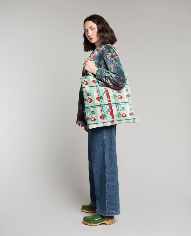 Large Velvet Tote Bag, Dundee Sage