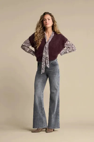 Red Button Womens Sleeveless Fuzzy Cardi, Burgundy