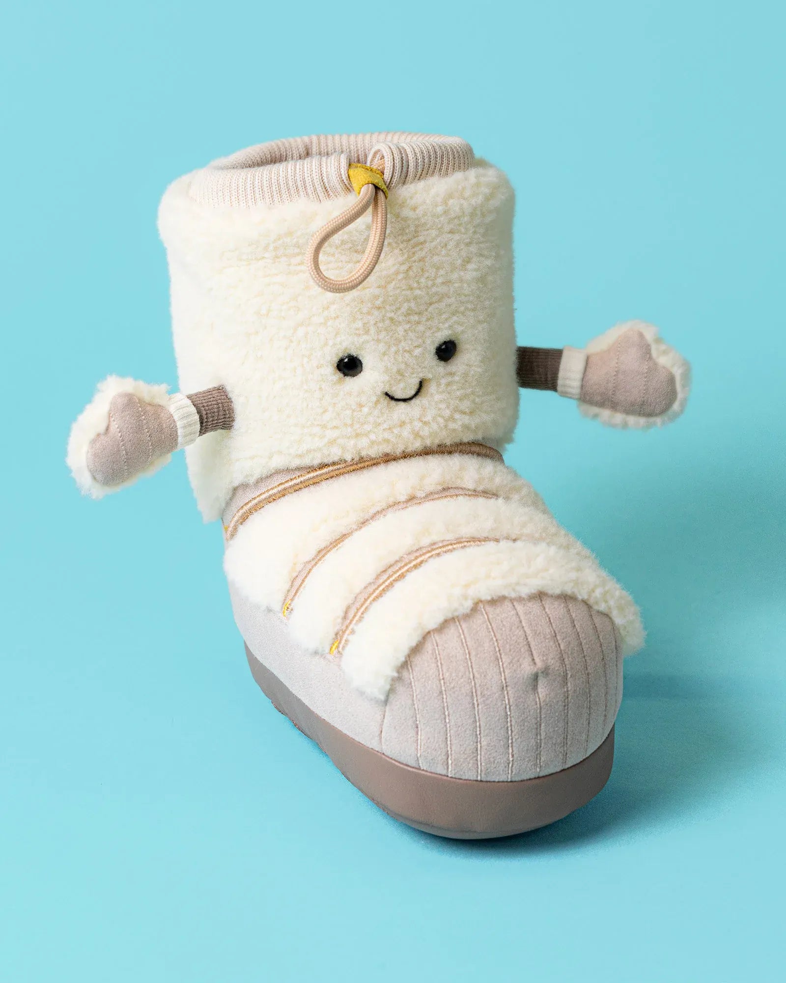 Jellycat Amuseables Perta Snow Boot