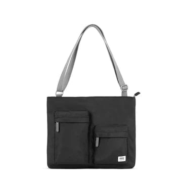 Roka Moorgate M Recycled Nylon Messenger Bag Black