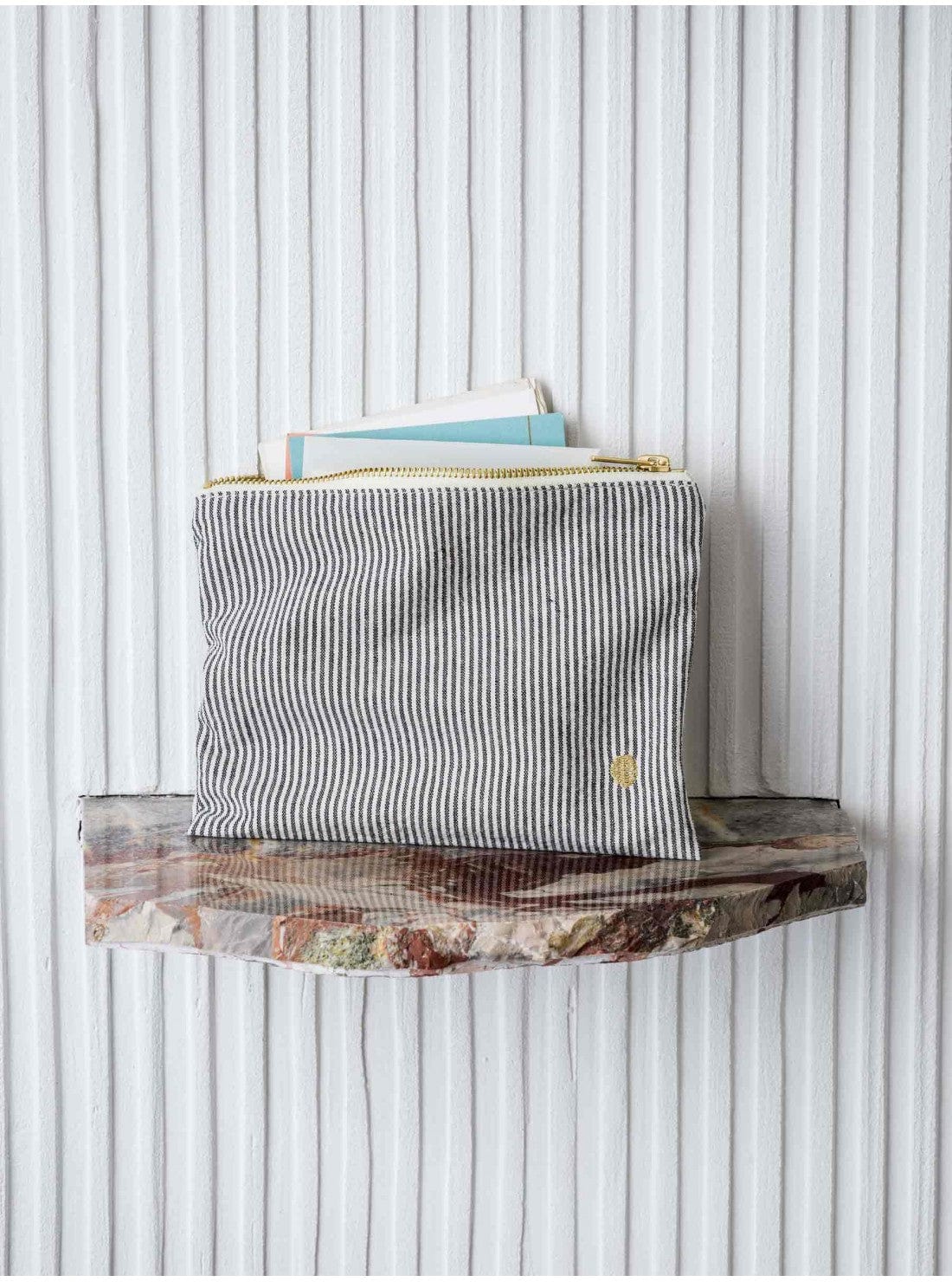 Medium Organic Cotton Zip Pouch 14x19 Finette Caviar