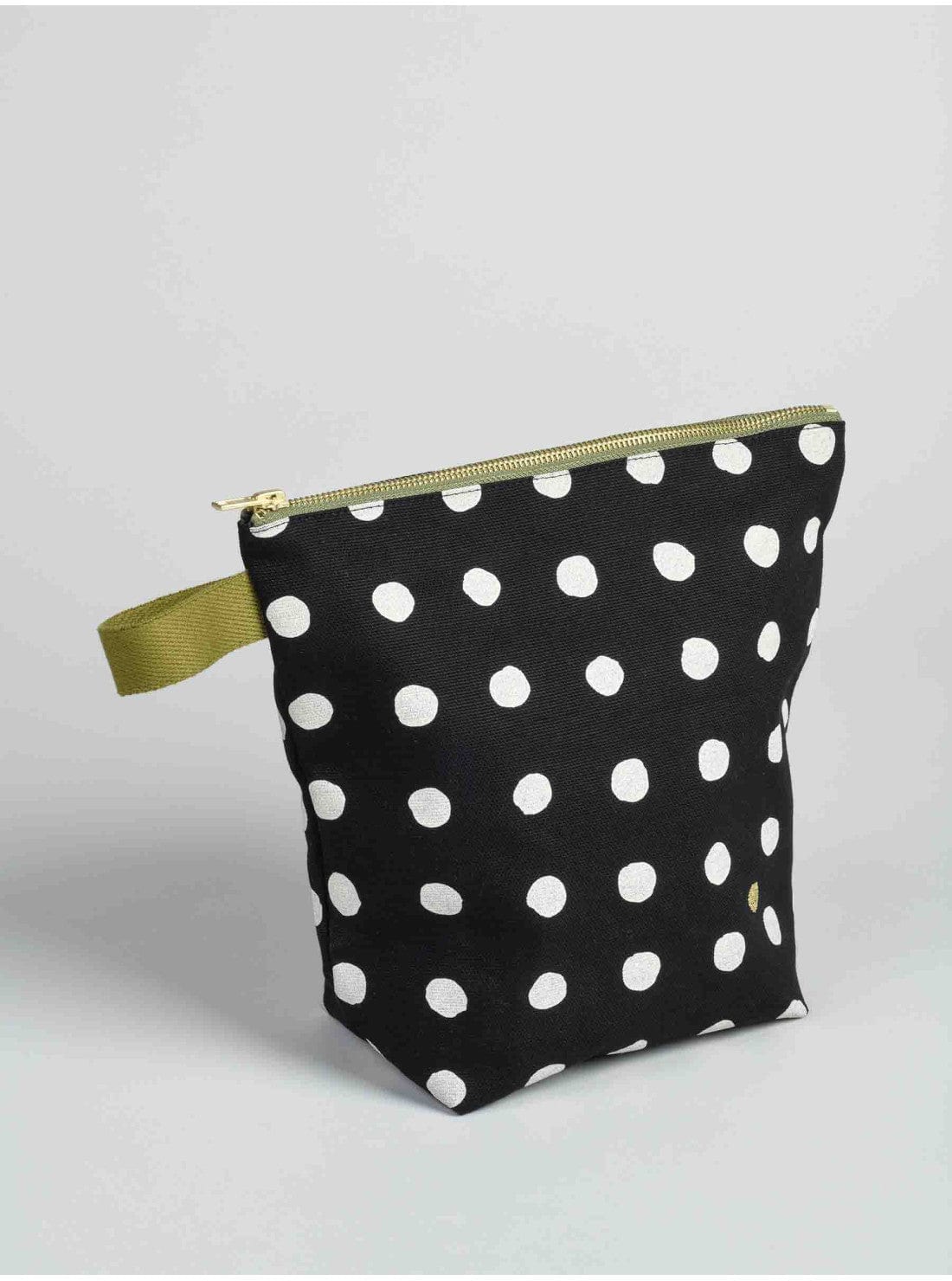 Mia Tall Toiletry Bag, Caviar