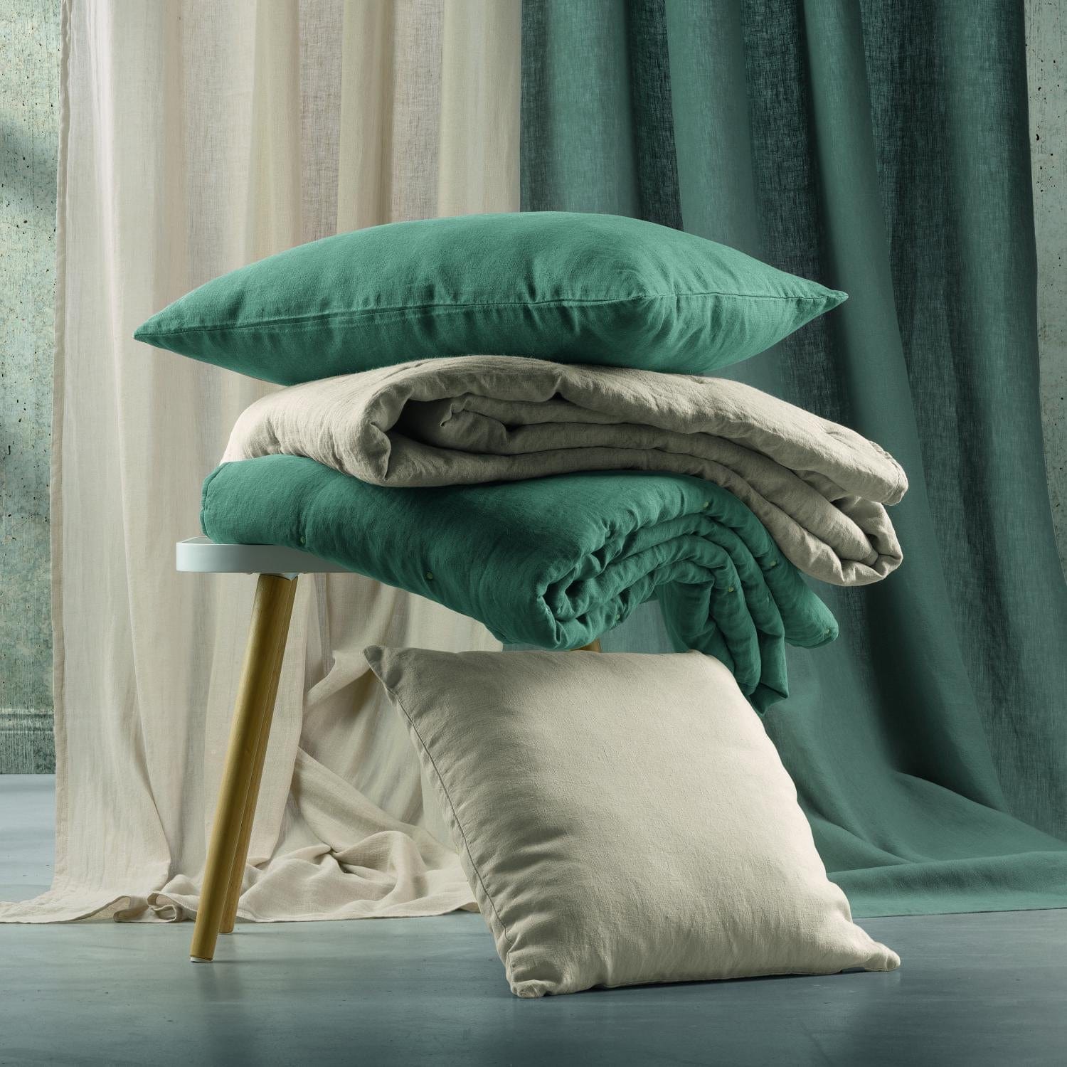 Zeff Linen Cushion 45x45, Natural
